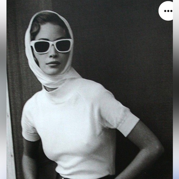 GIVEAWAY SALE!! Vintage 50’s Retro Triangle Chiffon Scarf - Picture 2 of 6